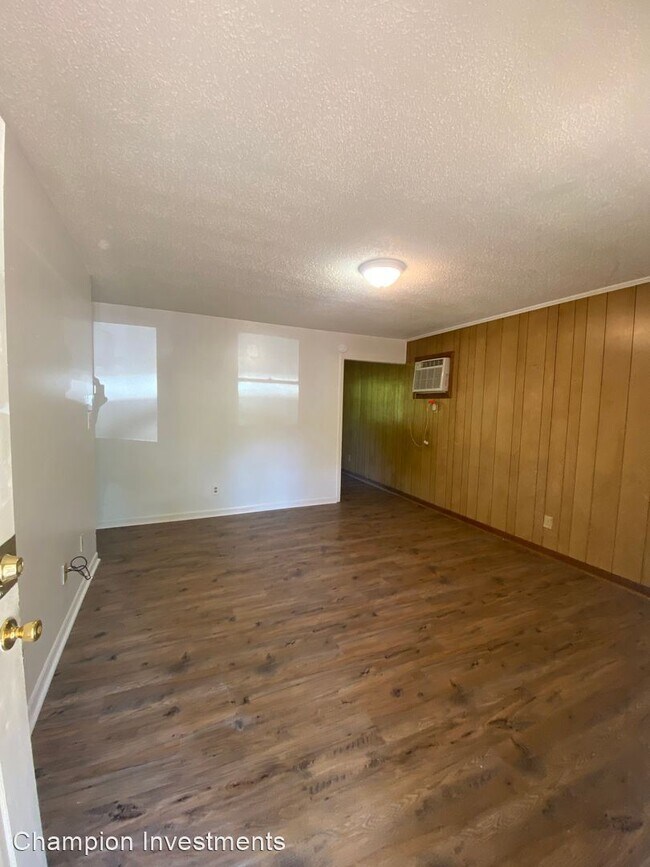 Foto del edificio - 3 br, 1 bath House - 217 B Osborne Street