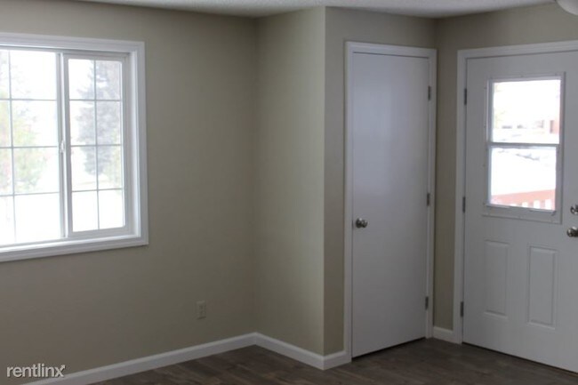 Building Photo - 4 br, 2 bath Condo - 6 Parkway Drive A Unit A