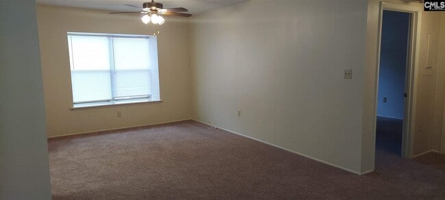 Building Photo - 1100 Skyland Dr