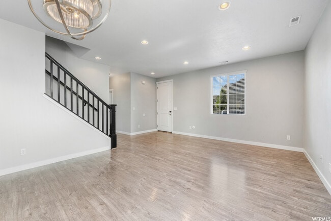 living room - 929 W Stonehaven Dr