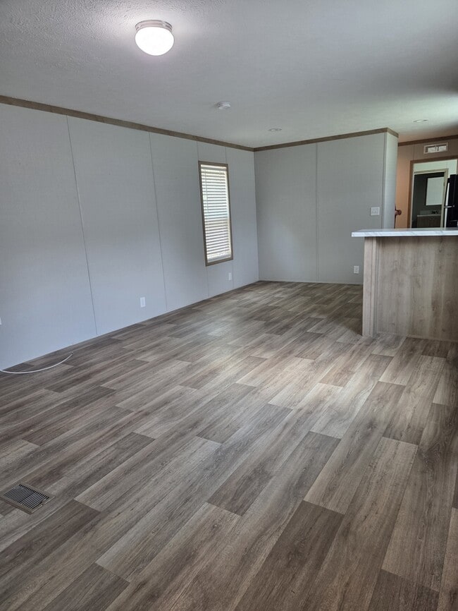 Foto del edificio - Lovely 3 Bedroom/2 Bath Single Wide in Madison