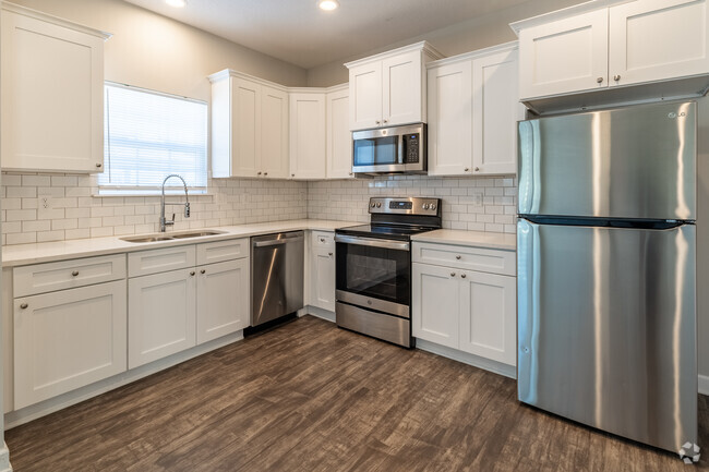 2Br,2Ba-983SF Kitchen - West Village Villas and Apartments