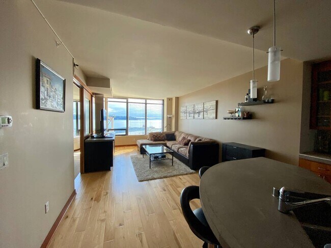 Living Room View - 2716 Elliott Ave
