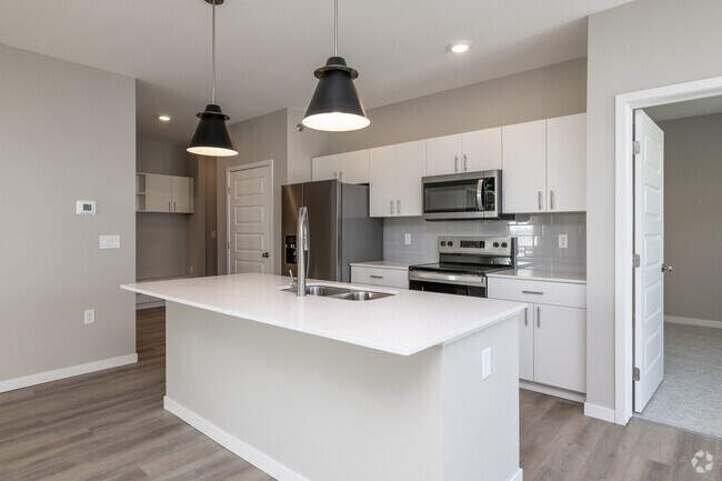 3BR, 2BA - 1,283SF - Kitchen - The Ascent