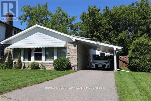 Photo principale - 1387 Sarcee St