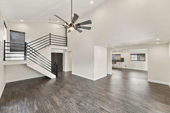 Building Photo - 5769 Nutwood Cir