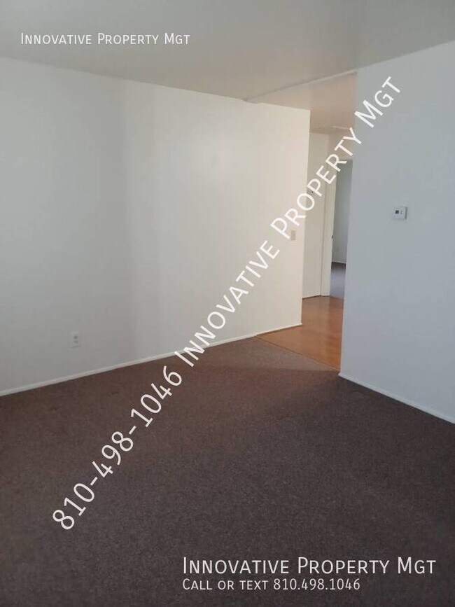 Foto del edificio - 3077 W Lake Rd