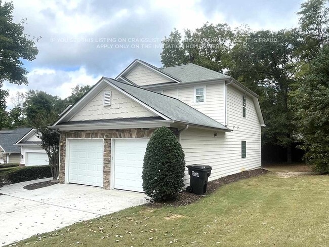Building Photo - 2136 Appaloosa Way