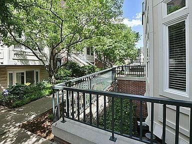 Photo - 31 Jackson St Townhome