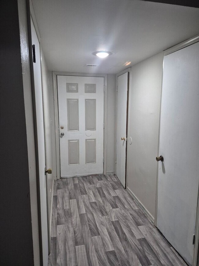 Foto del edificio - 5110 S Delaware Pl