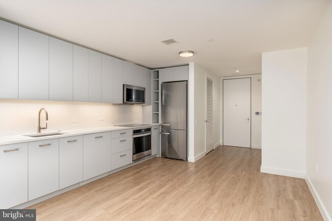 Photo - 1630 Columbia Rd NW Apartment