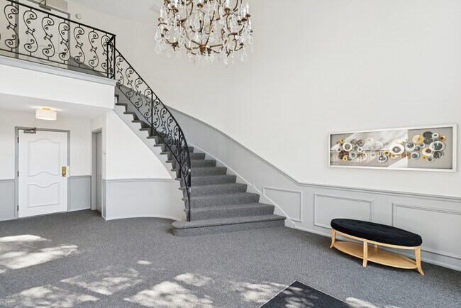 Foto del edificio - 1250 Park Ave W
