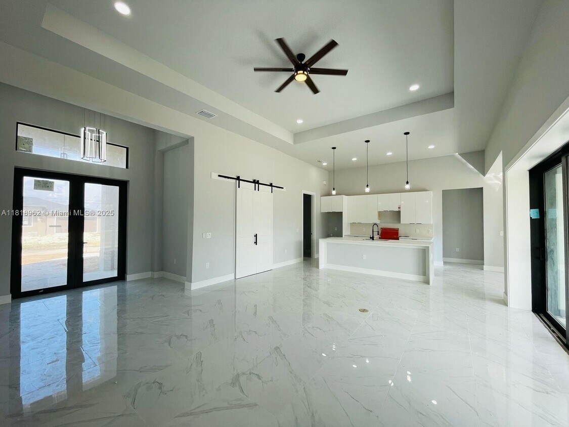 Foto del edificio - 4114 NW 24th Terrace