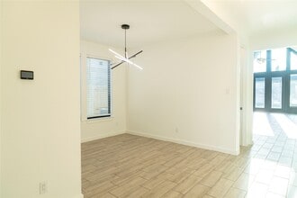 Building Photo - 6014 Churchill Spgs Ln