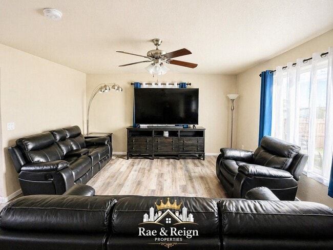 Building Photo - 12029 Eagle Crest Ct
