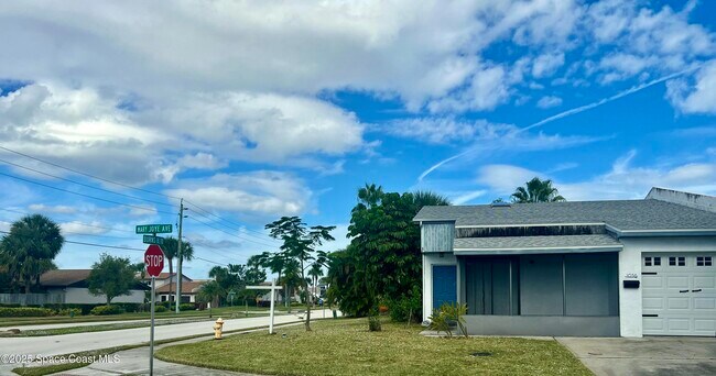 Foto del edificio - 1036 Mary Joye Ave