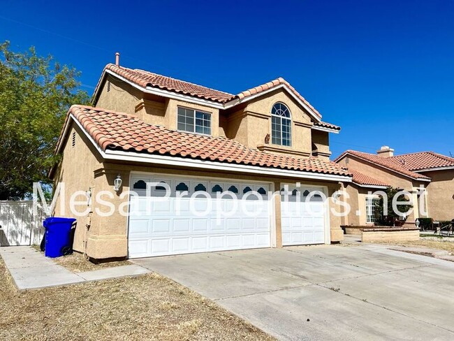 Building Photo - 12530 High Desert Rd