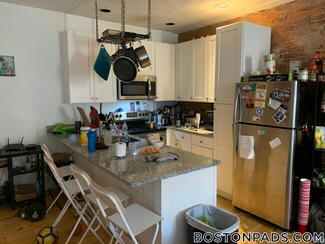 Foto del edificio - 610 Columbus Ave