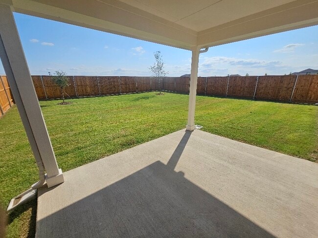 Building Photo - 928 Cayden Dr