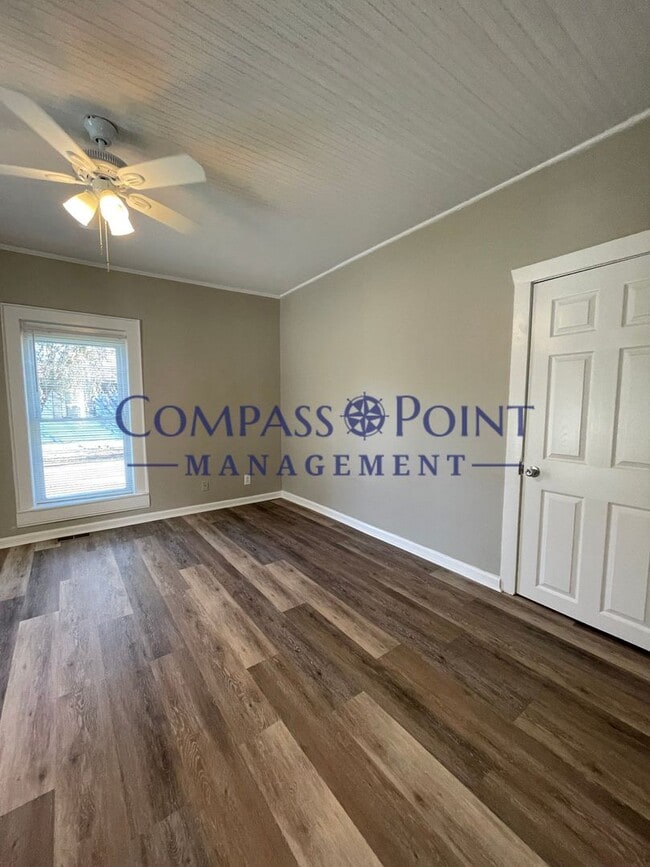 Building Photo - Newly Renovated Just For You! 3 Beds/1 Bath