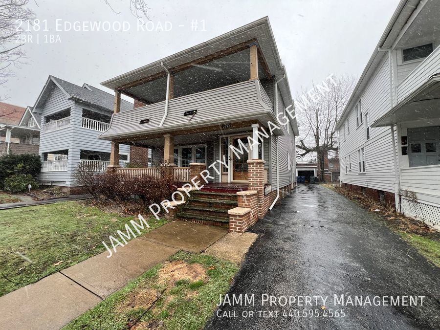 Primary Photo - 2-Bedroom Duplex Apartment in Cleveland He...