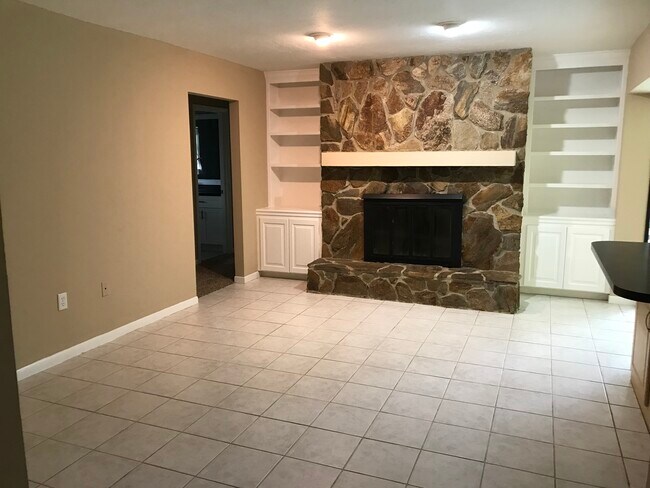 Family Room - 1967 Rolling Green Cir