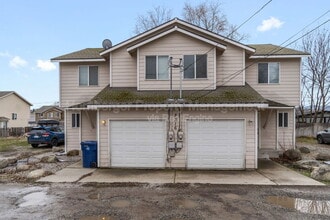 Building Photo - 2316 N Wilbur Rd