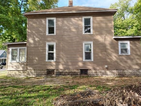 Building Photo - 1836 S 2nd St