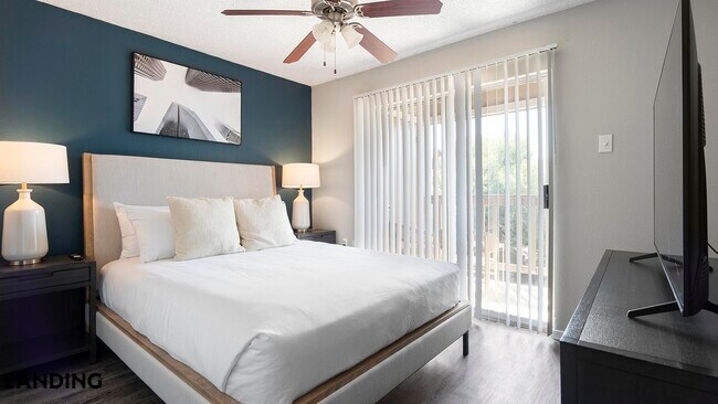 Building Photo - 130 Camino De Oro