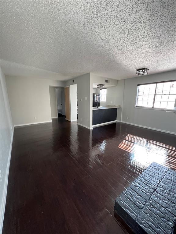 9520 Royal Ln Unit 210, Dallas, TX 75231 Condo for Rent in Dallas, TX
