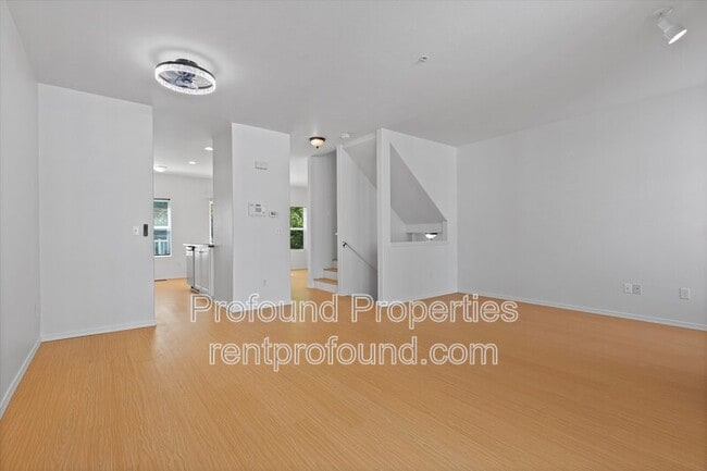 Foto del edificio - 16090 SW Audubon St