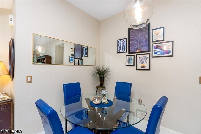 Foto del edificio - 4680 Hawks Nest Way