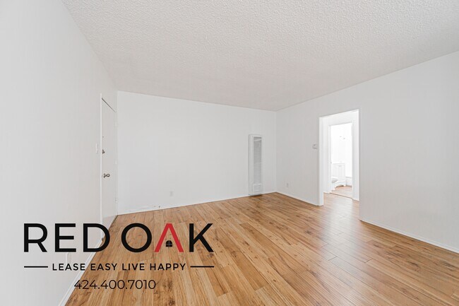 Building Photo - 4037 McLaughlin Ave