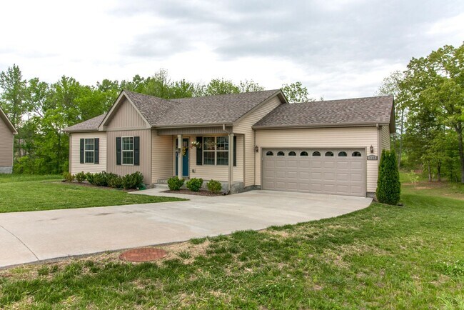 Building Photo - 115 Grassmire Dr