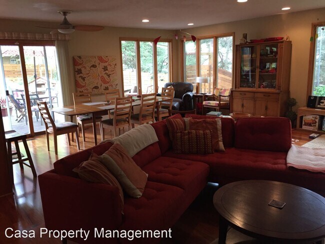 Foto del edificio - 3 br, 2 bath House - 1120 Eastridge Dr