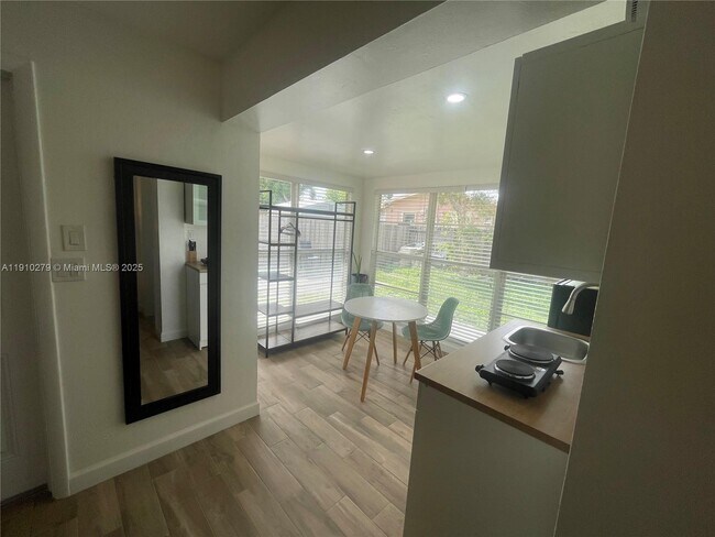 Foto del edificio - 1505 NE 15th Ave