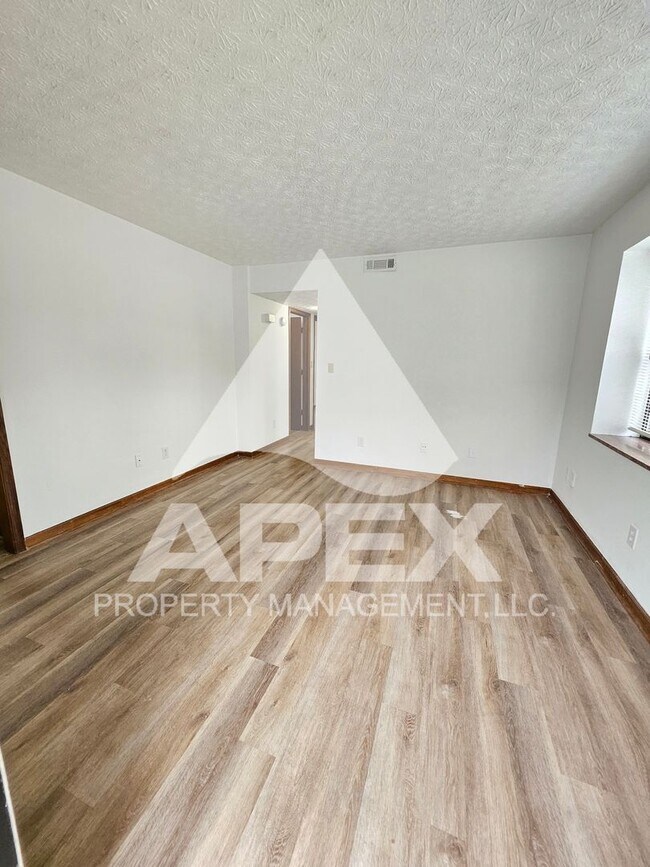 Foto del edificio - Cute 2 Bd - 1 Ba Single Family Brick Home ...