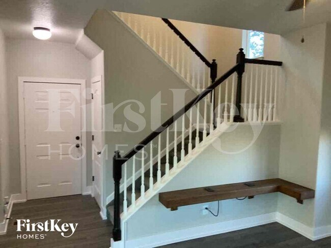 Foto del edificio - 6871 Kasson Dr