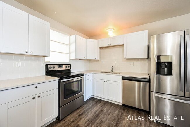 Foto del edificio - 15876 E Cornell Pl