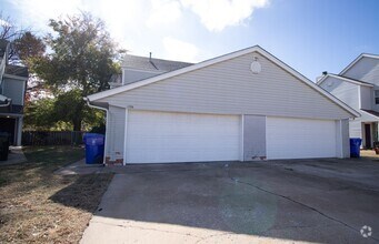 Building Photo - 1706 Jennifer Cir