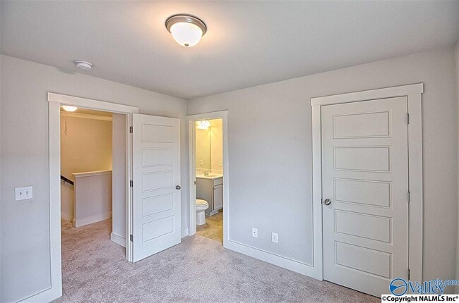 Foto del edificio - 7012 Derby Drive Southeast
