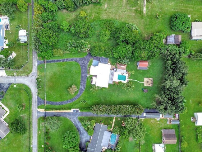 Foto del edificio - 5300 SW 162nd Ave