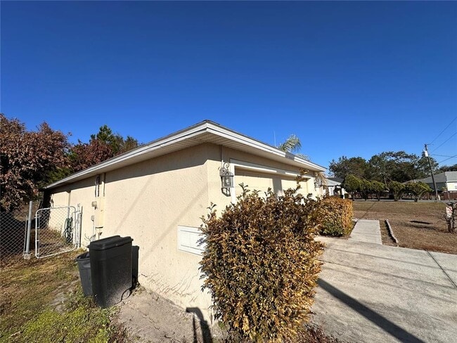 Building Photo - 238 Grifford Dr