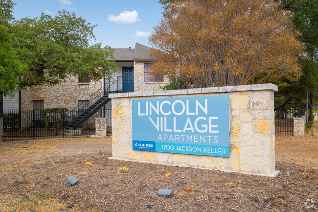 Signage/Entrance - Highland Ridge