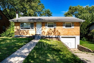 Building Photo - 5106 Chantilly Dr