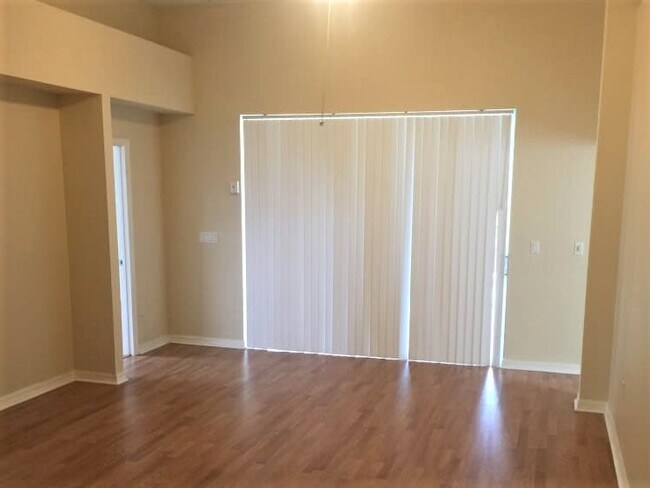 Foto del edificio - 618 Copeland Dr