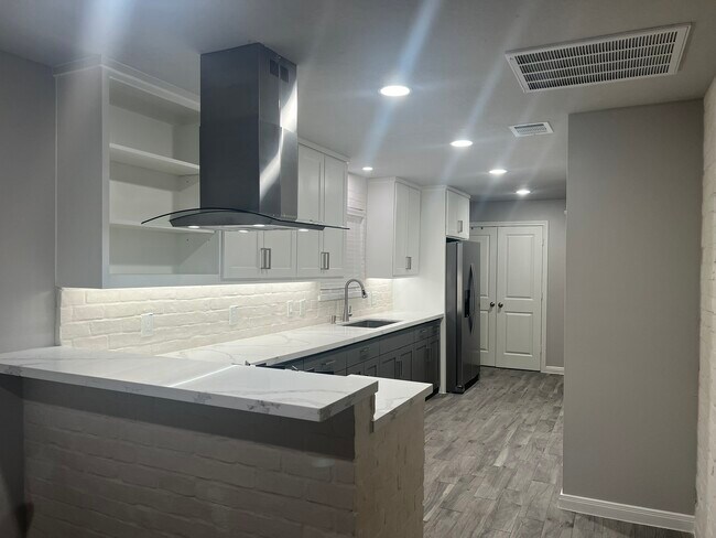Foto del edificio - 2019 Munger St