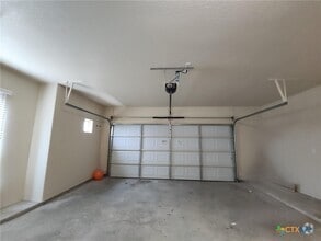Building Photo - 213 Cammie Dr