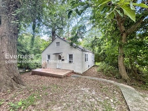 Building Photo - 412 A Griffin Avenue