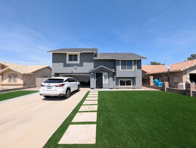 Foto del edificio - 8914 W Encanto Blvd